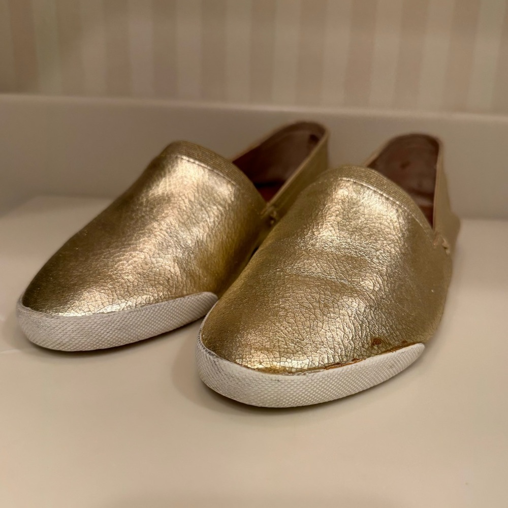 MFrye Melanie Metallic Gold Slip On Ballet Flats - Picture 4 of 16